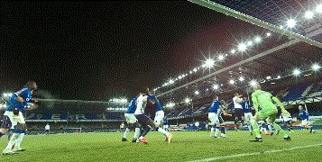 1612993362186095606.gif 6109.gif